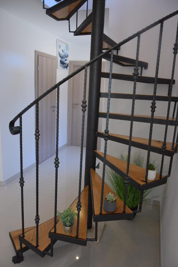 Villa Marta'S - Marta I Trogir Ngoại thất bức ảnh